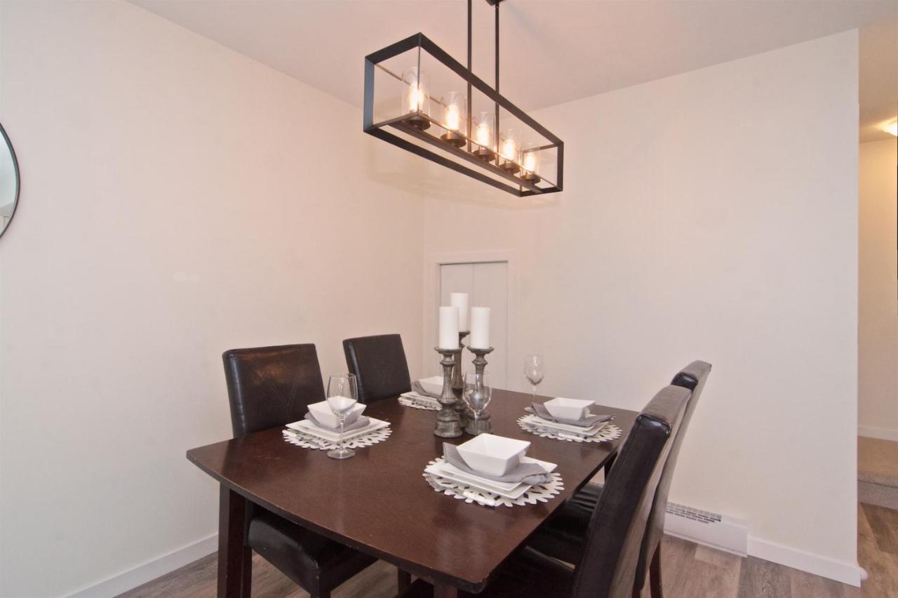 Whistler Blackcomb Vacation Rentals - Village North Phòng bức ảnh