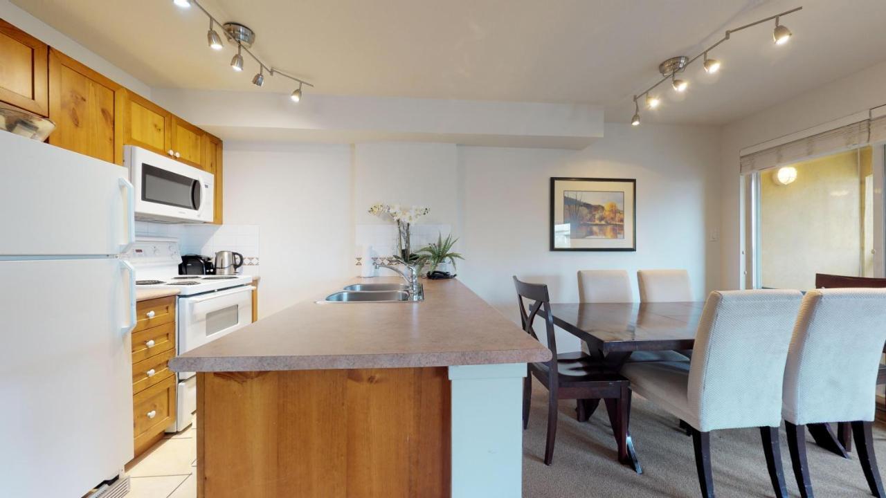 Whistler Blackcomb Vacation Rentals - Village North Ngoại thất bức ảnh